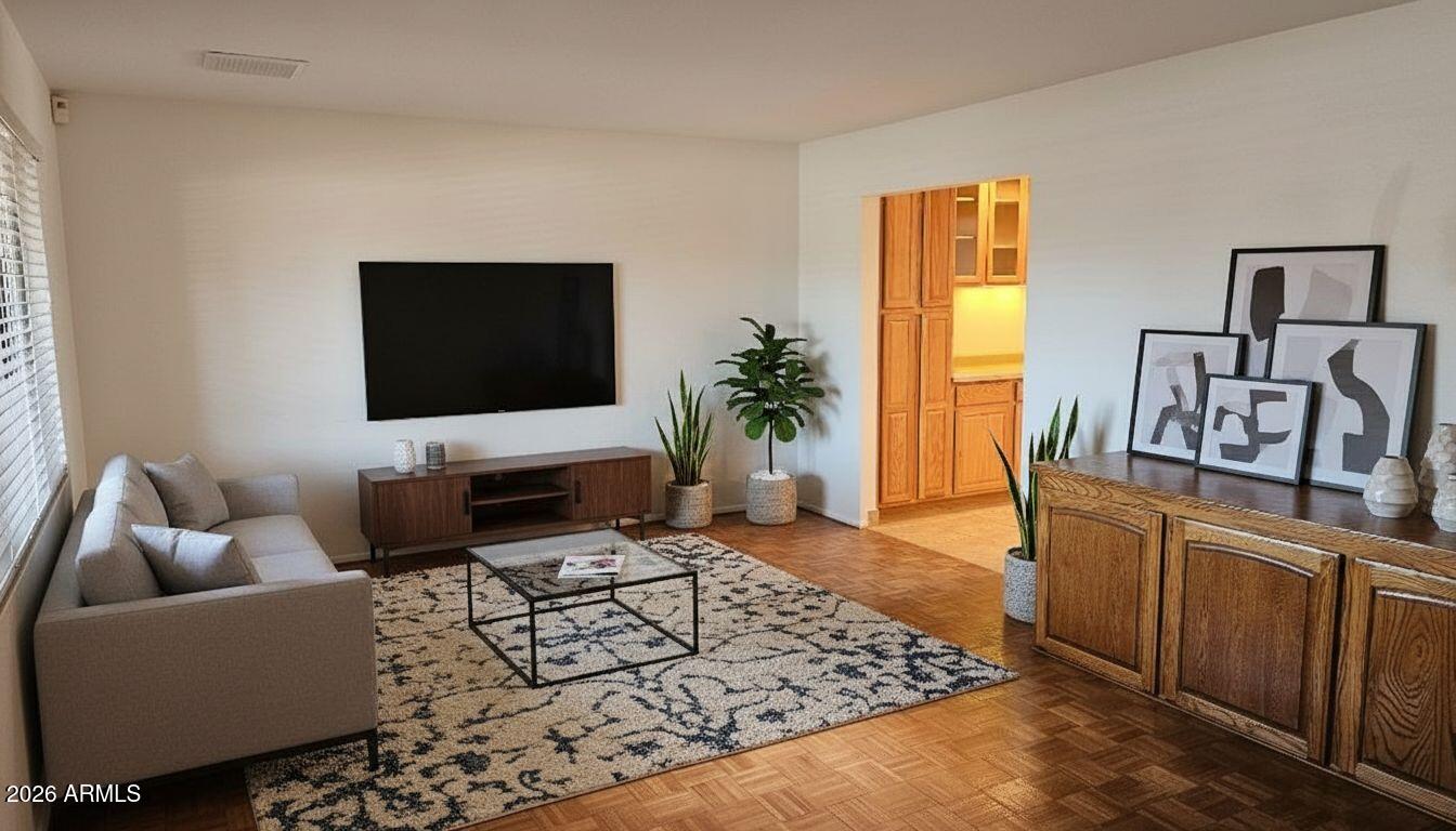 516 W 18th Street