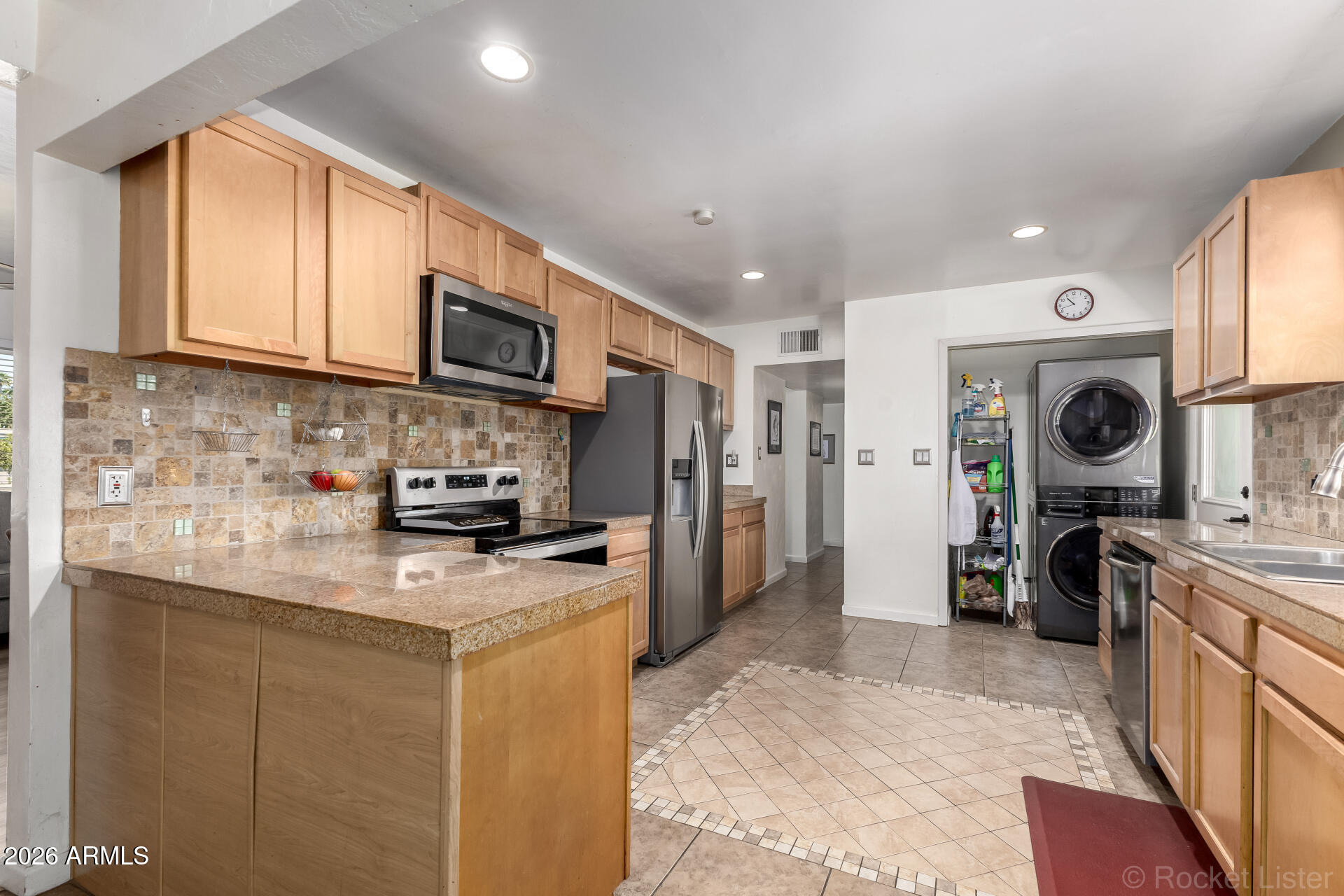 411 E WIGWAM Boulevard