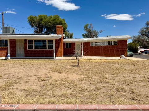 Property photo of 218 w hartford road, kearny, AZ 85137
