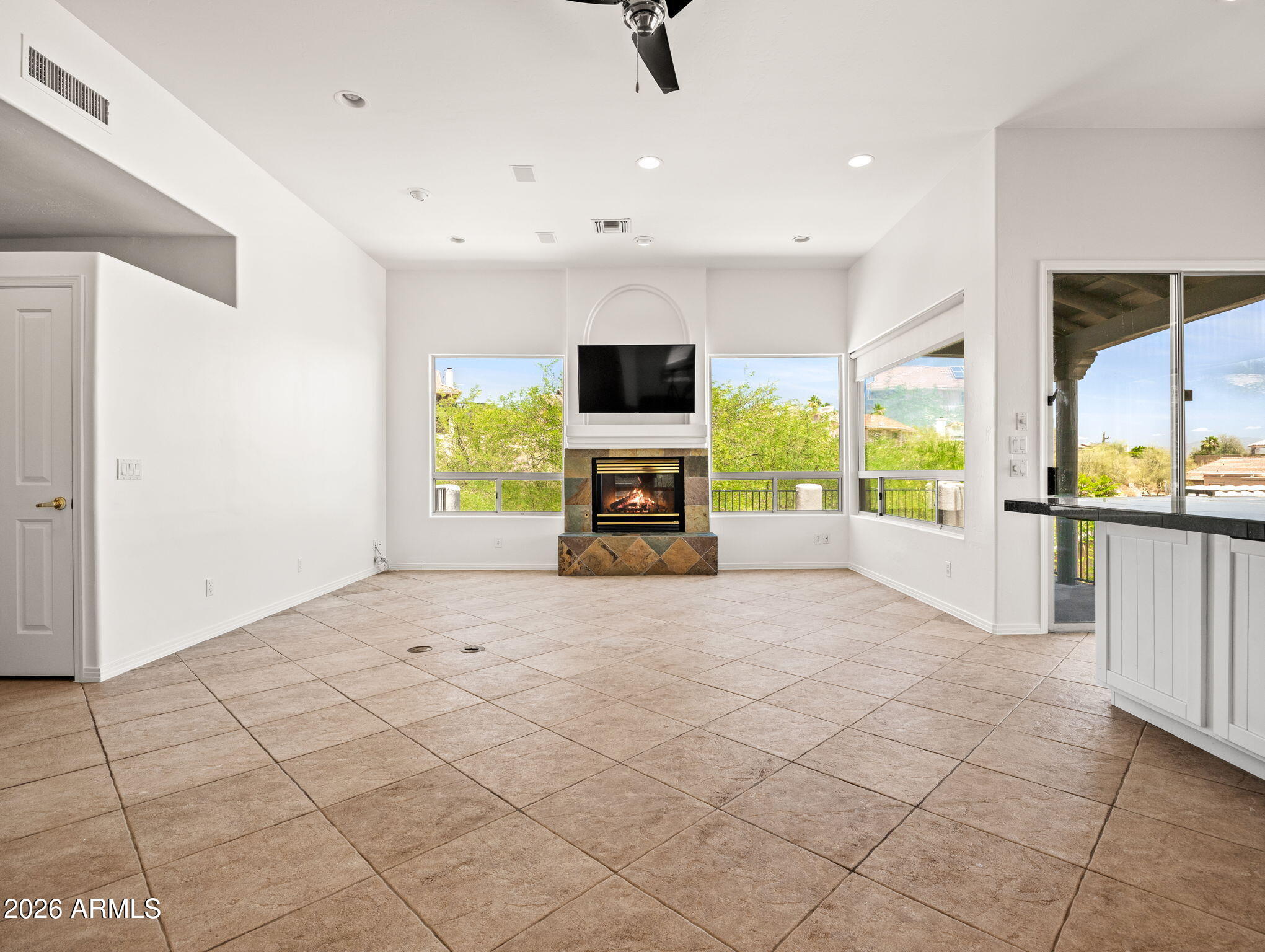 15848 E JERICHO Drive