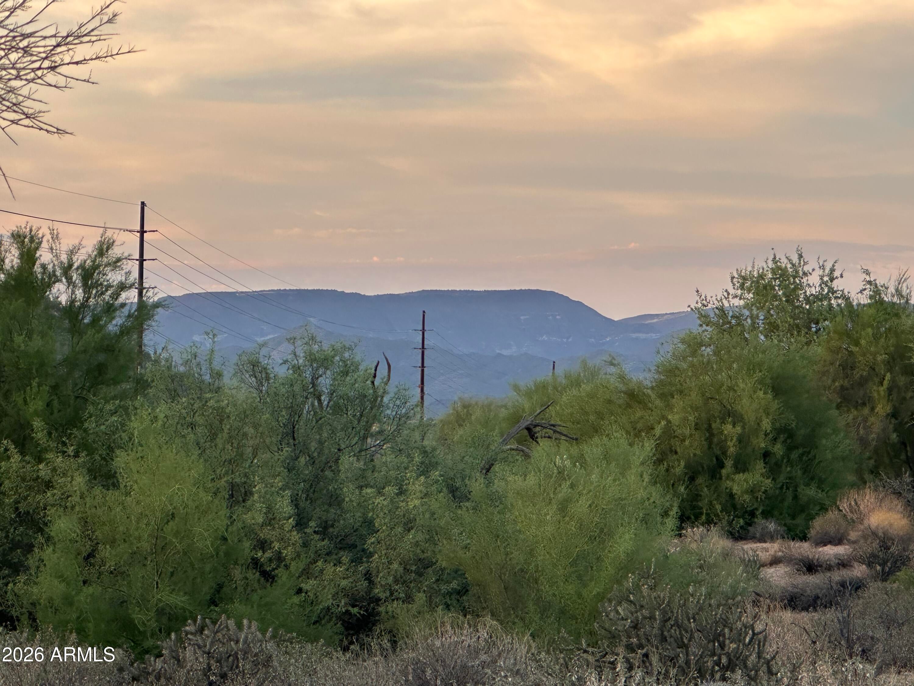 33000 N CAVE CREEK Road -