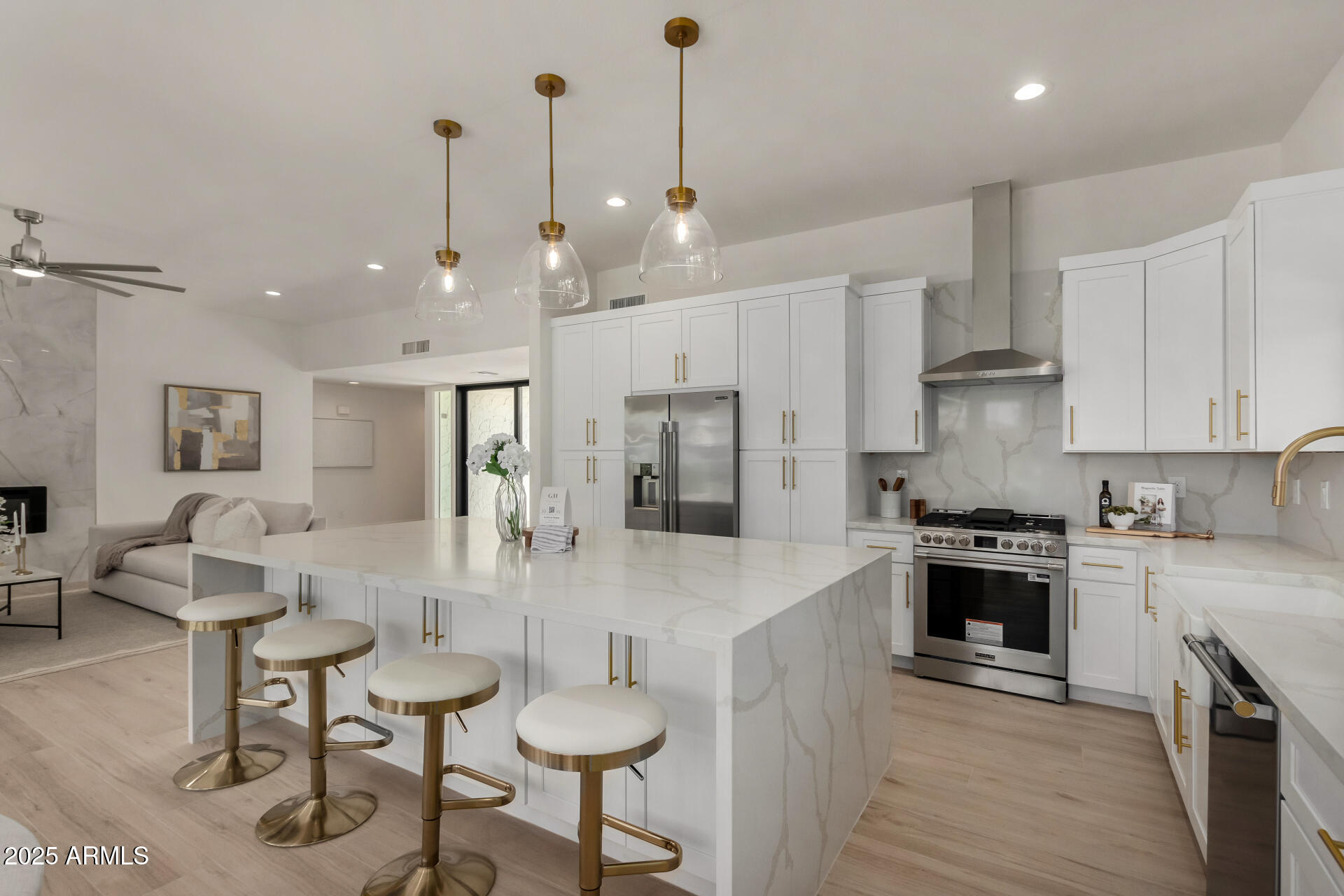 7611 E CASA GRANDE Road