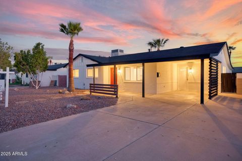 6725 E MORELAND Street Scottsdale AZ 85257