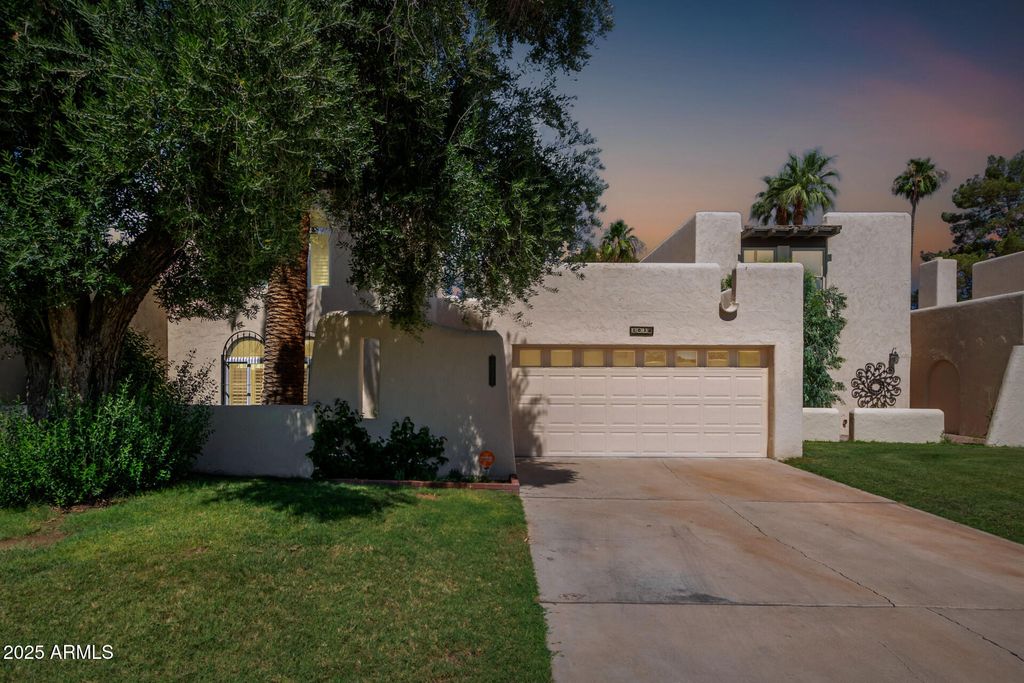 Photo of 1036 N Sierra Hermosa Drive, Litchfield Park, AZ 85340 (MLS # 6884162)