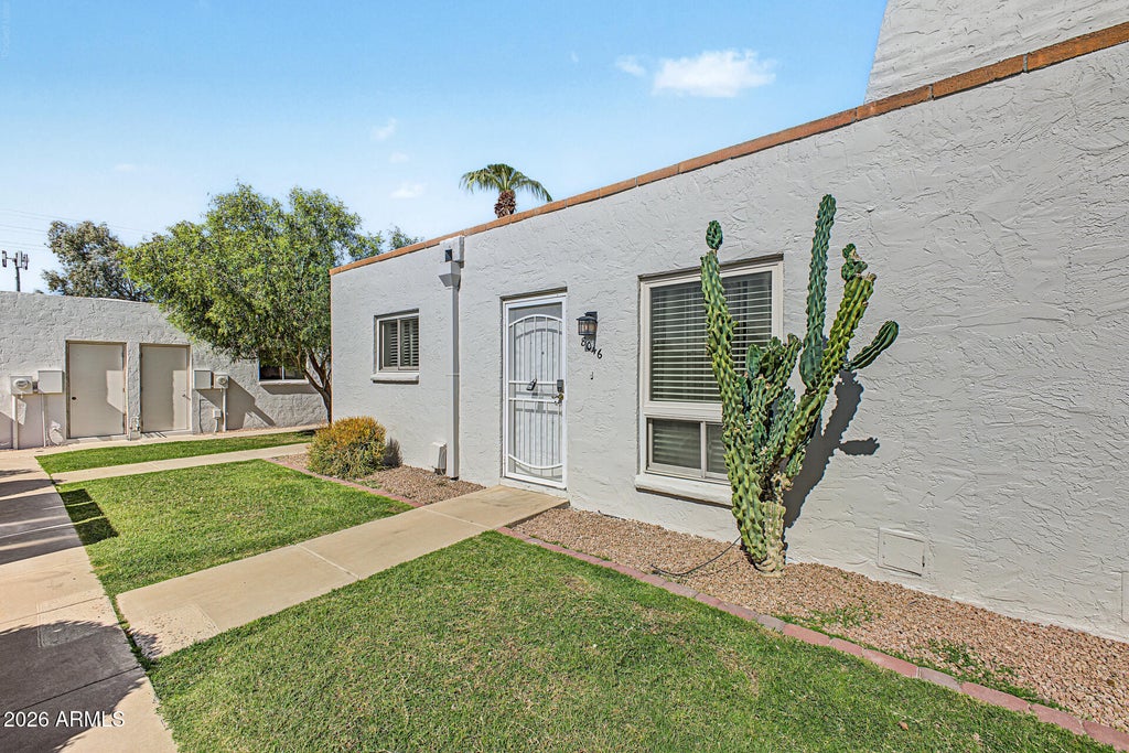 Photo of 8046 E Oak Street, Scottsdale, AZ 85257 (MLS # 7095084)