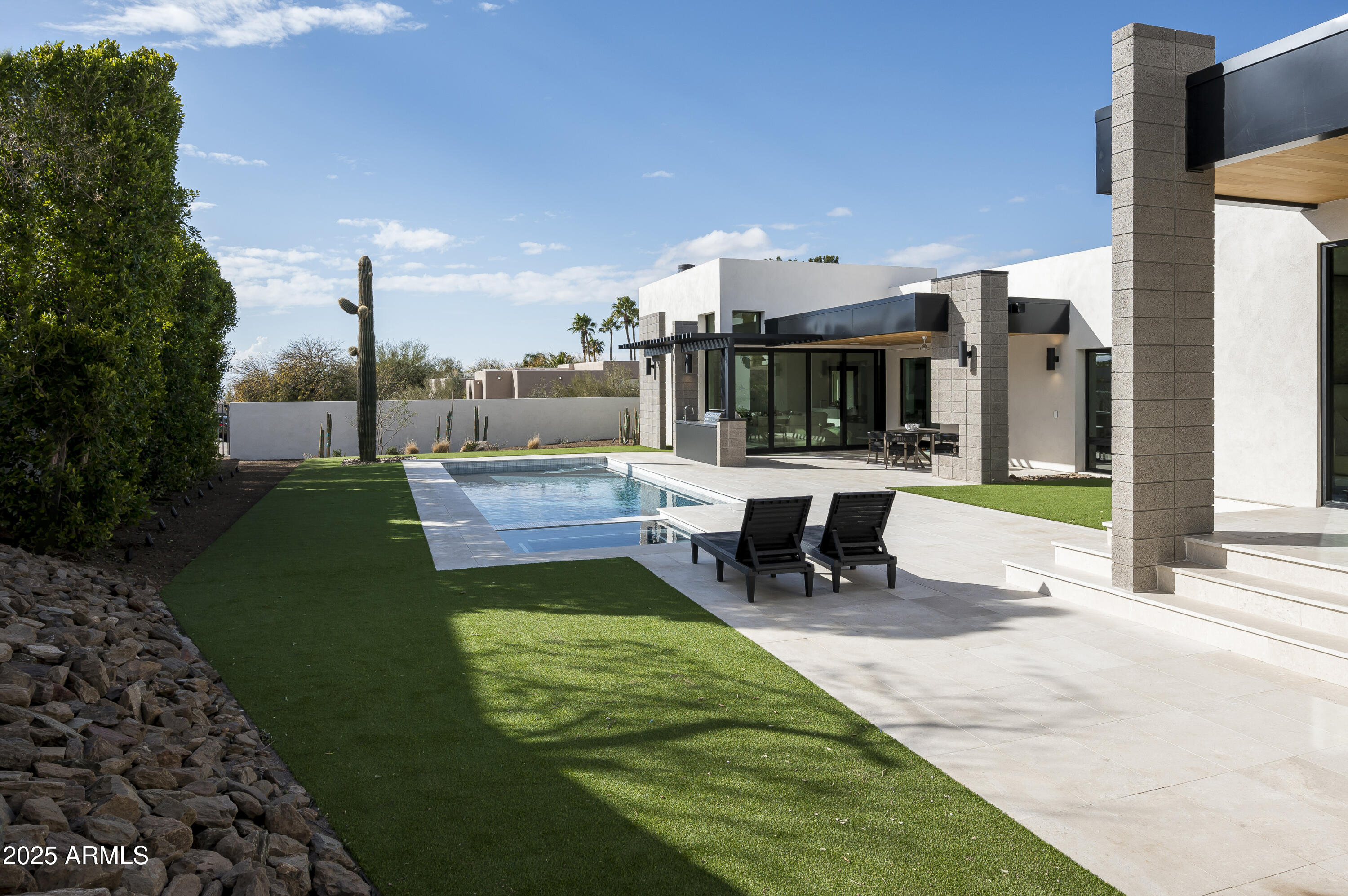 PINNACLE PEAK SHADOWS UNIT 2 - Residential