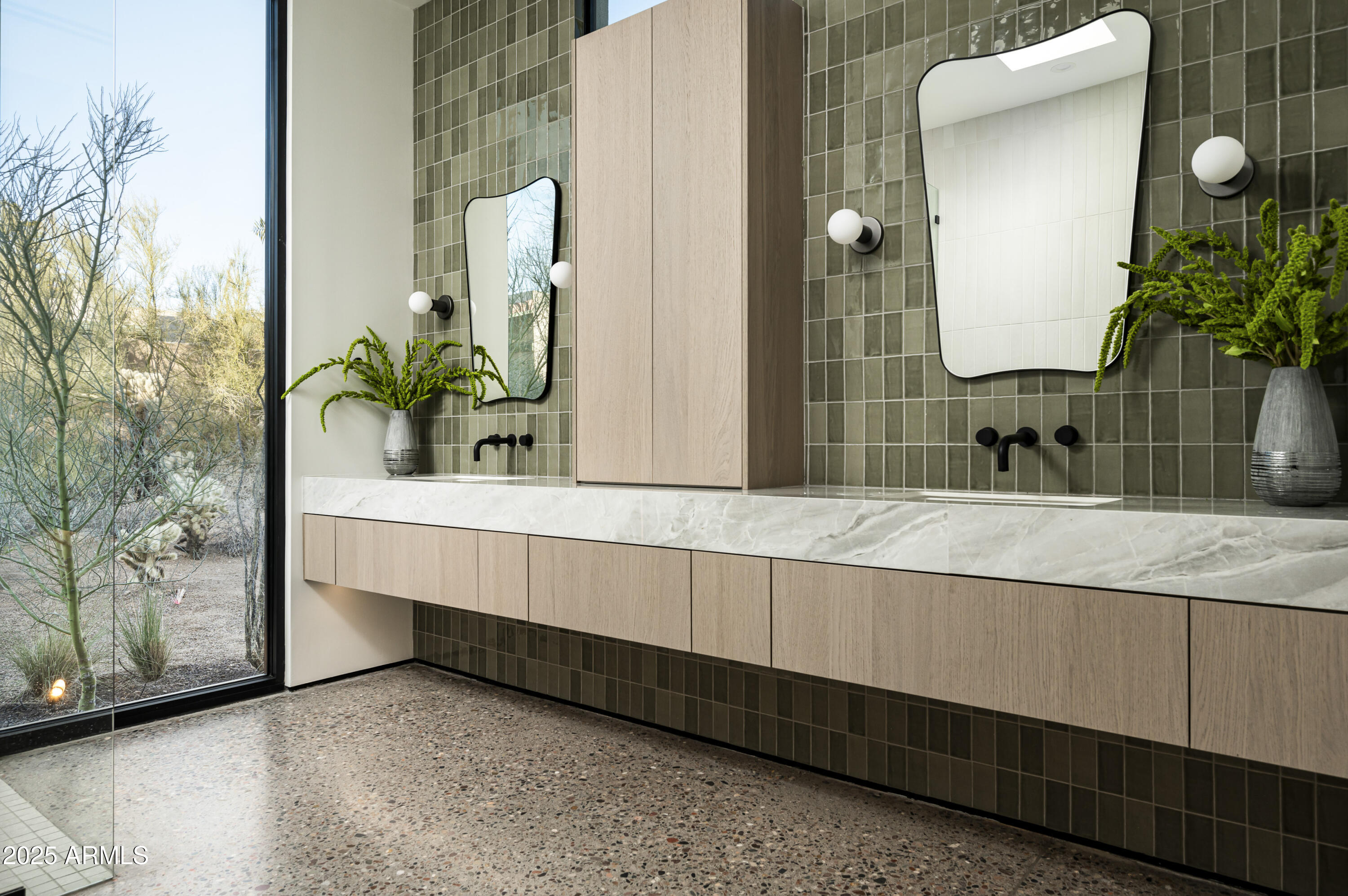 PINNACLE PEAK SHADOWS UNIT 2 - Residential