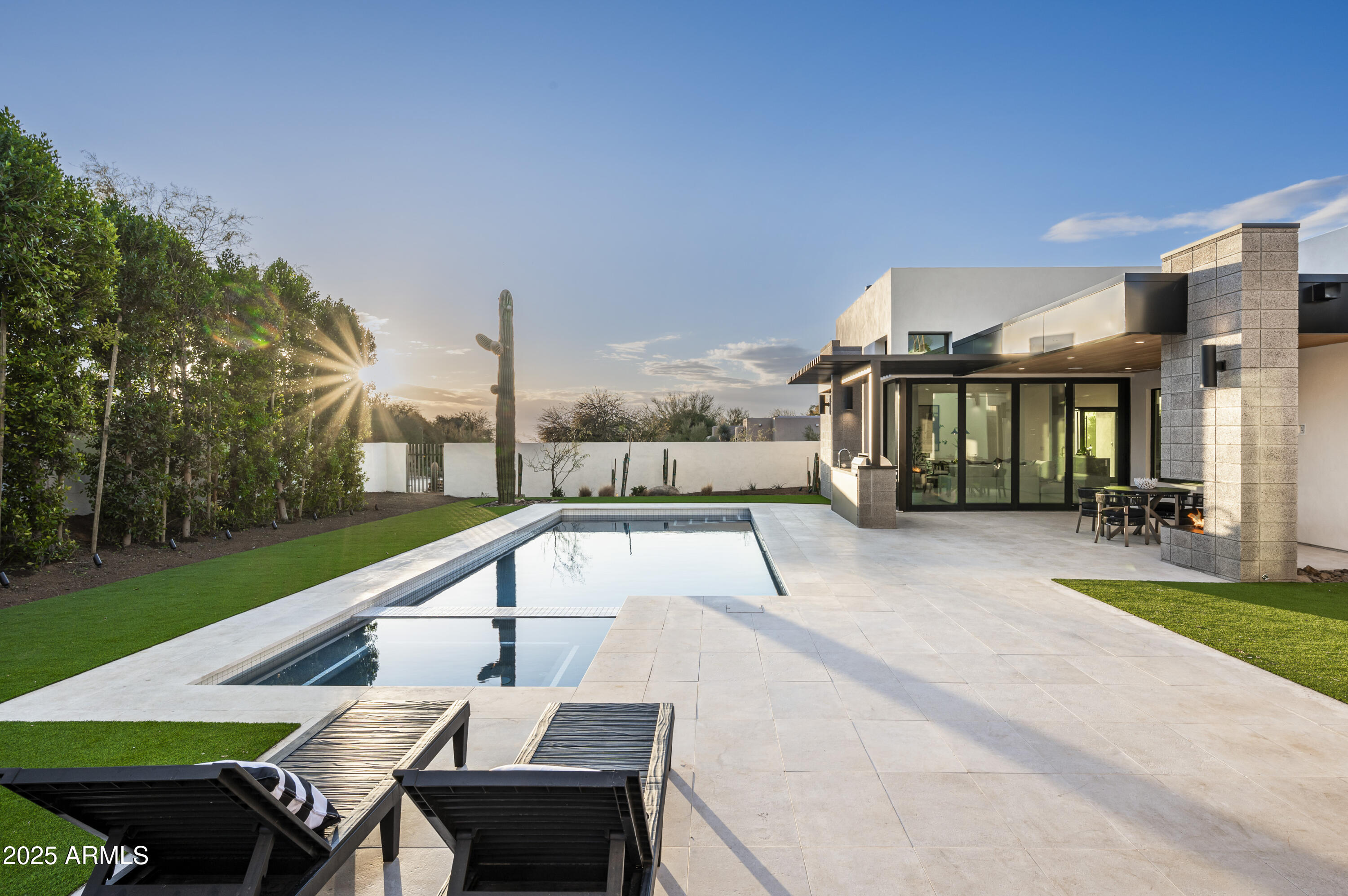 PINNACLE PEAK SHADOWS UNIT 2 - Residential