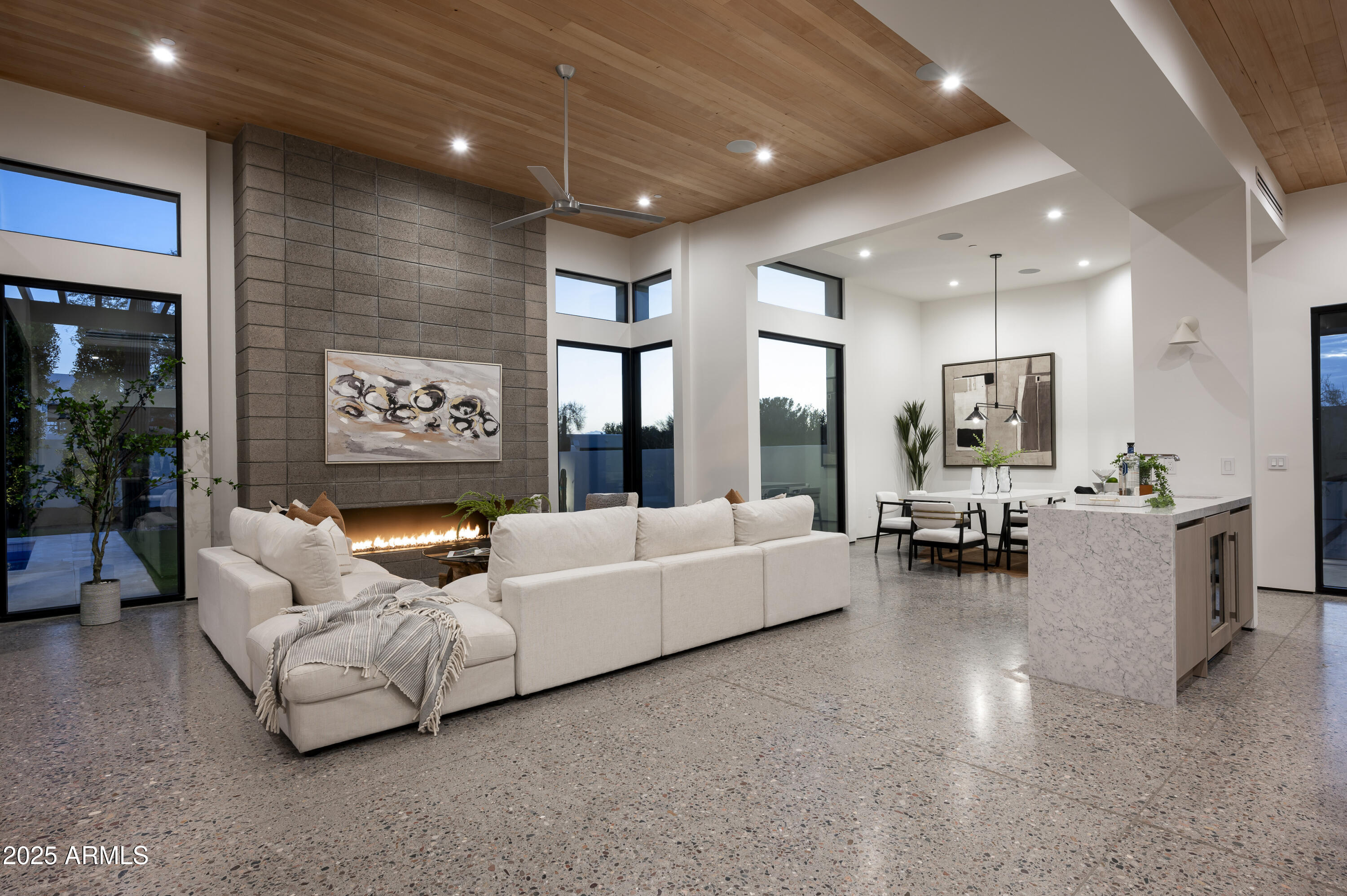 PINNACLE PEAK SHADOWS UNIT 2 - Residential