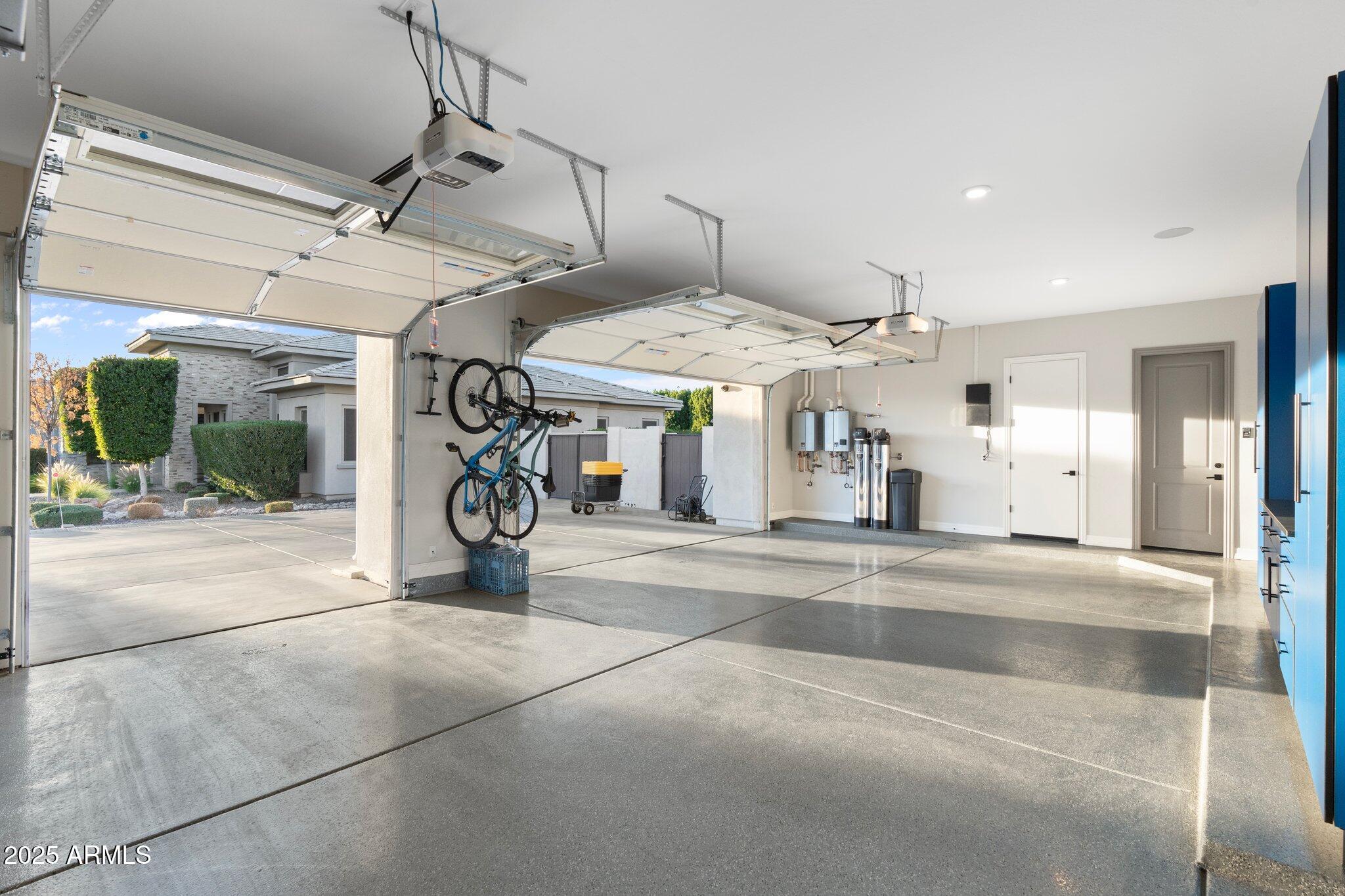 WHITEWING AT GERMANN ESTATES - Residential