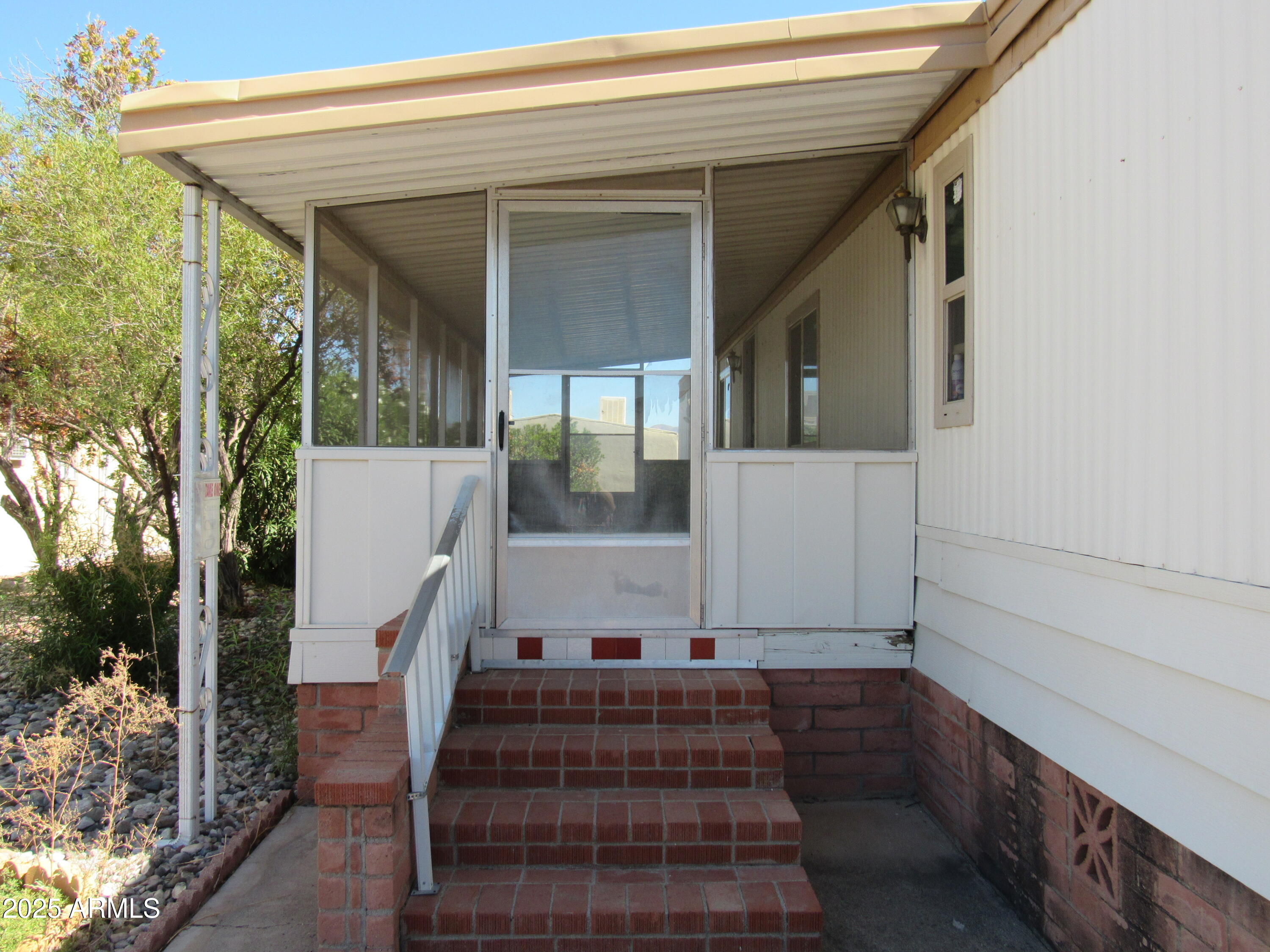 3411 S CAMINO SECO -- 468