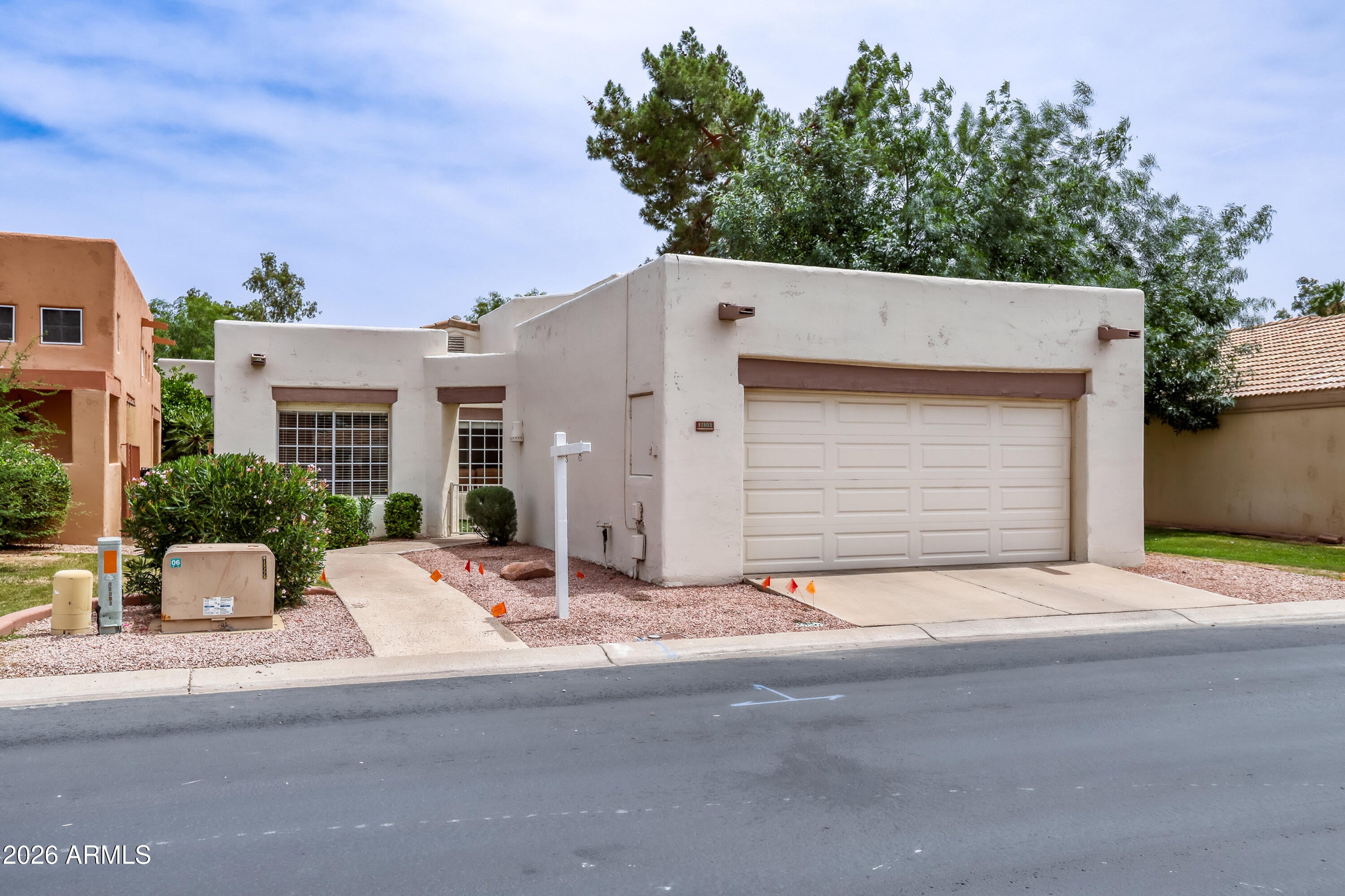 17103 N MOCCASIN Trail