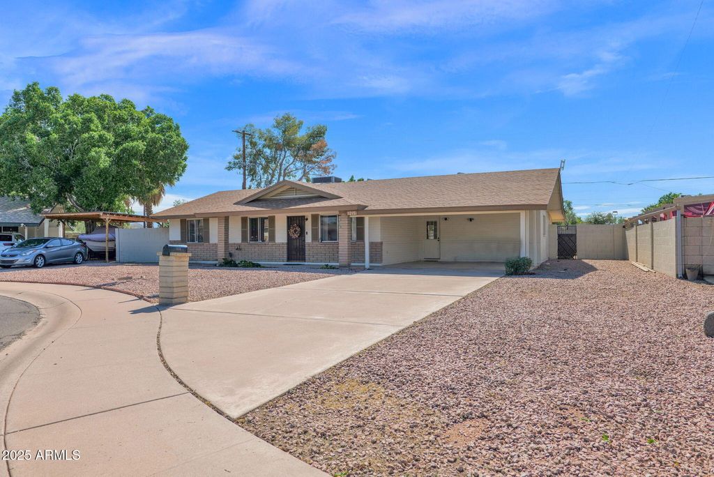 Photo of 1215 E Geneva Drive, Tempe, AZ 85282 (MLS # 6934469)