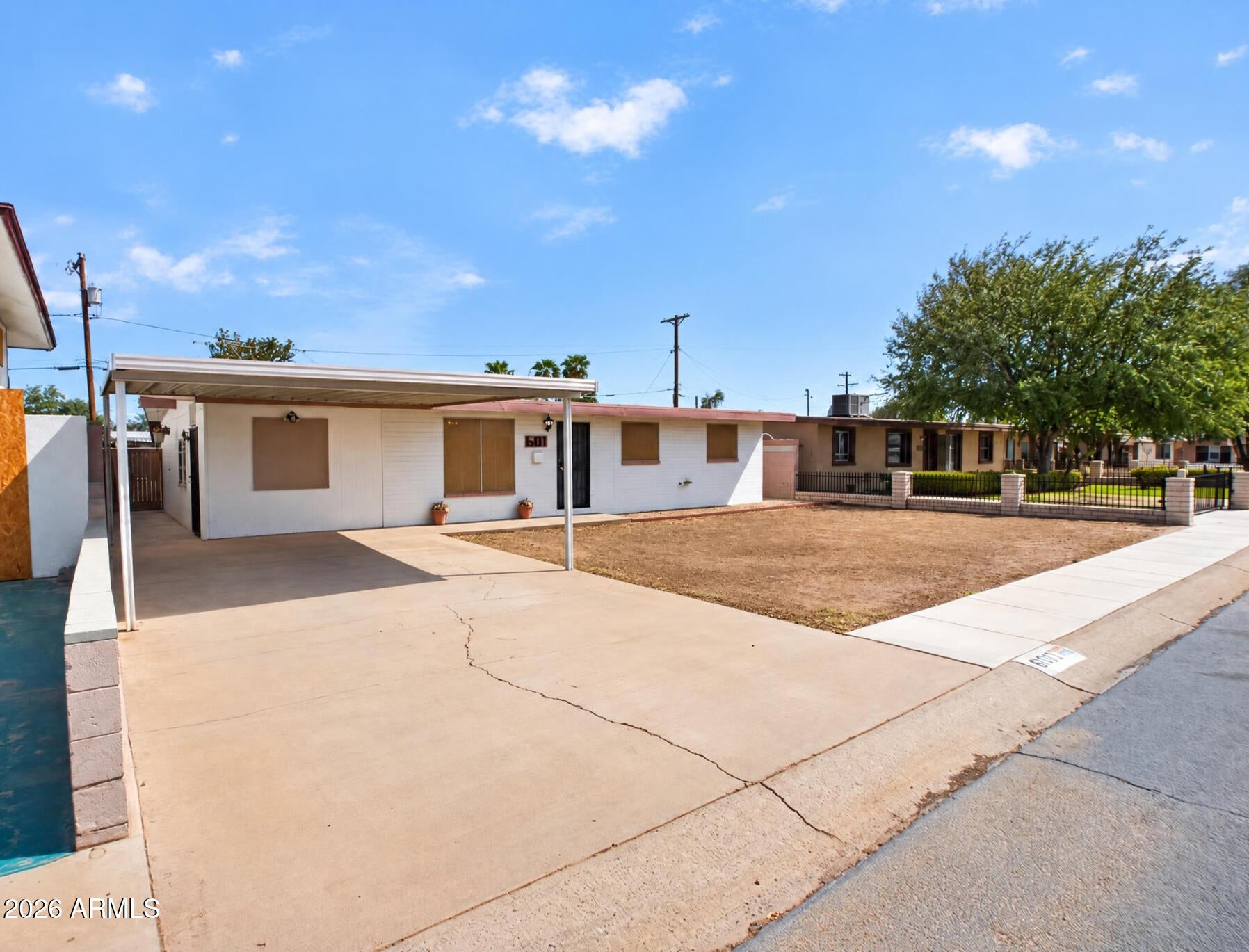 6011 N 32ND Drive