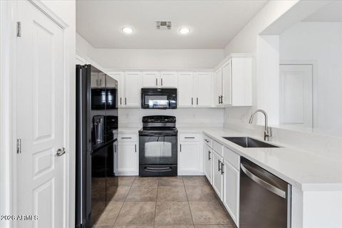 104 E PALOMINO Drive Gilbert AZ 85296