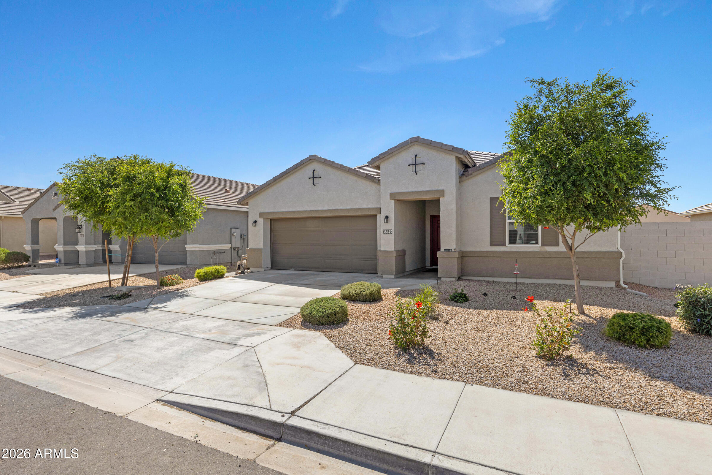 Properties 1 38145 W AMALFI Avenue