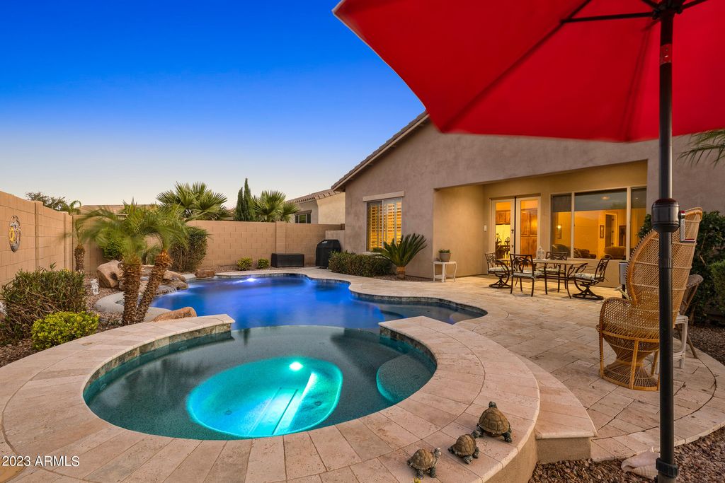 Photo of 6679 S Jacqueline Way, Gilbert, AZ 85298 (MLS # 6913994)