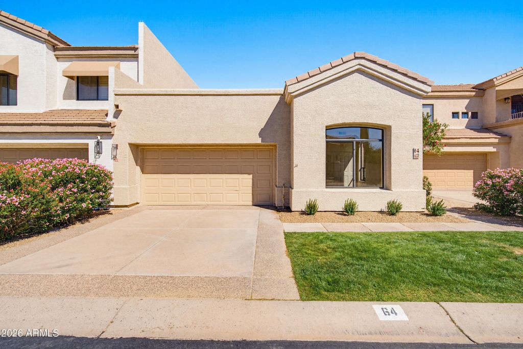 Photo of 8100 E Camelback Road #64, Scottsdale, AZ 85251 (MLS # 6998693)