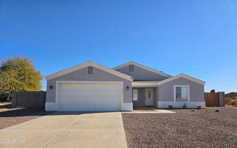 A home in Arizona City