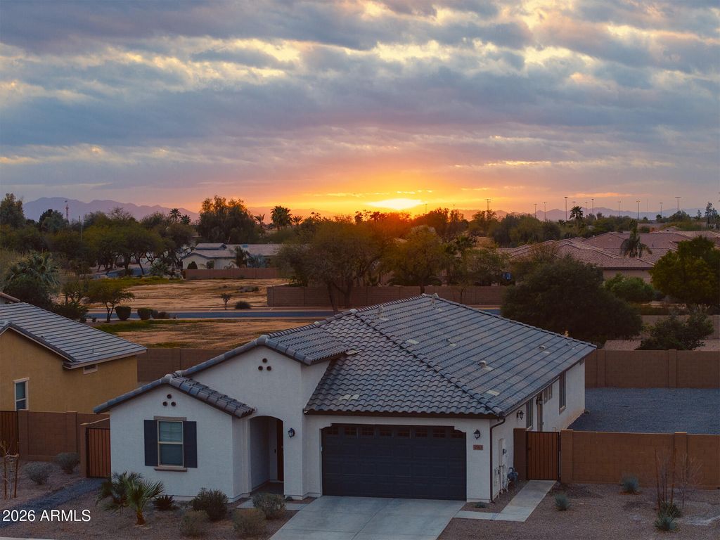 Photo of 2561 N Casa Grande Avenue, Casa Grande, AZ 85122 (MLS # 6987653)