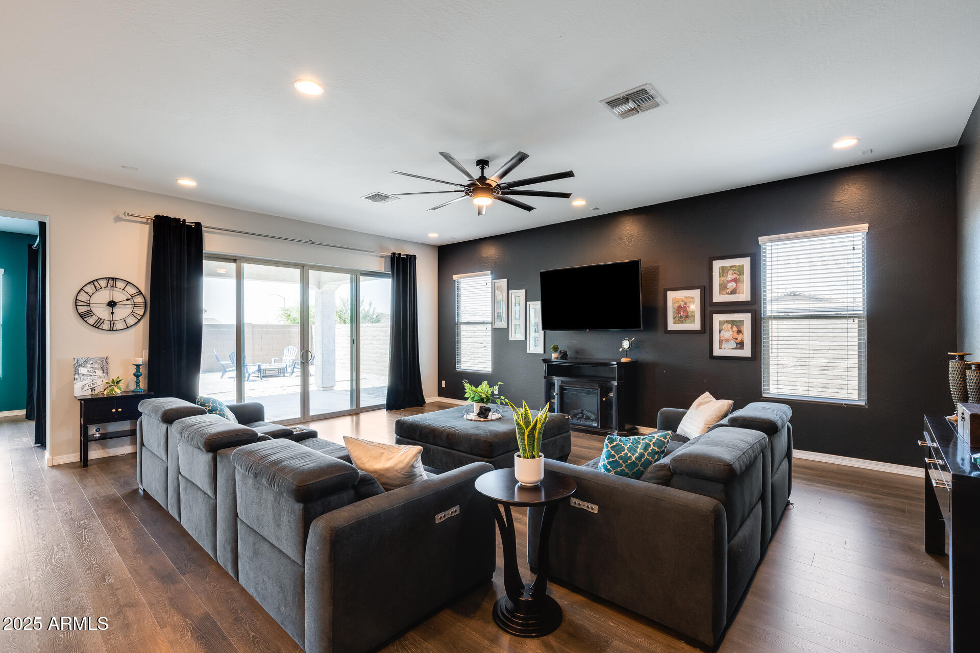 9723 W PATRICK Lane