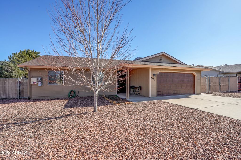 Photo of 4101 N Gelding Drive, Prescott Valley, AZ 86314 (MLS # 6977899)