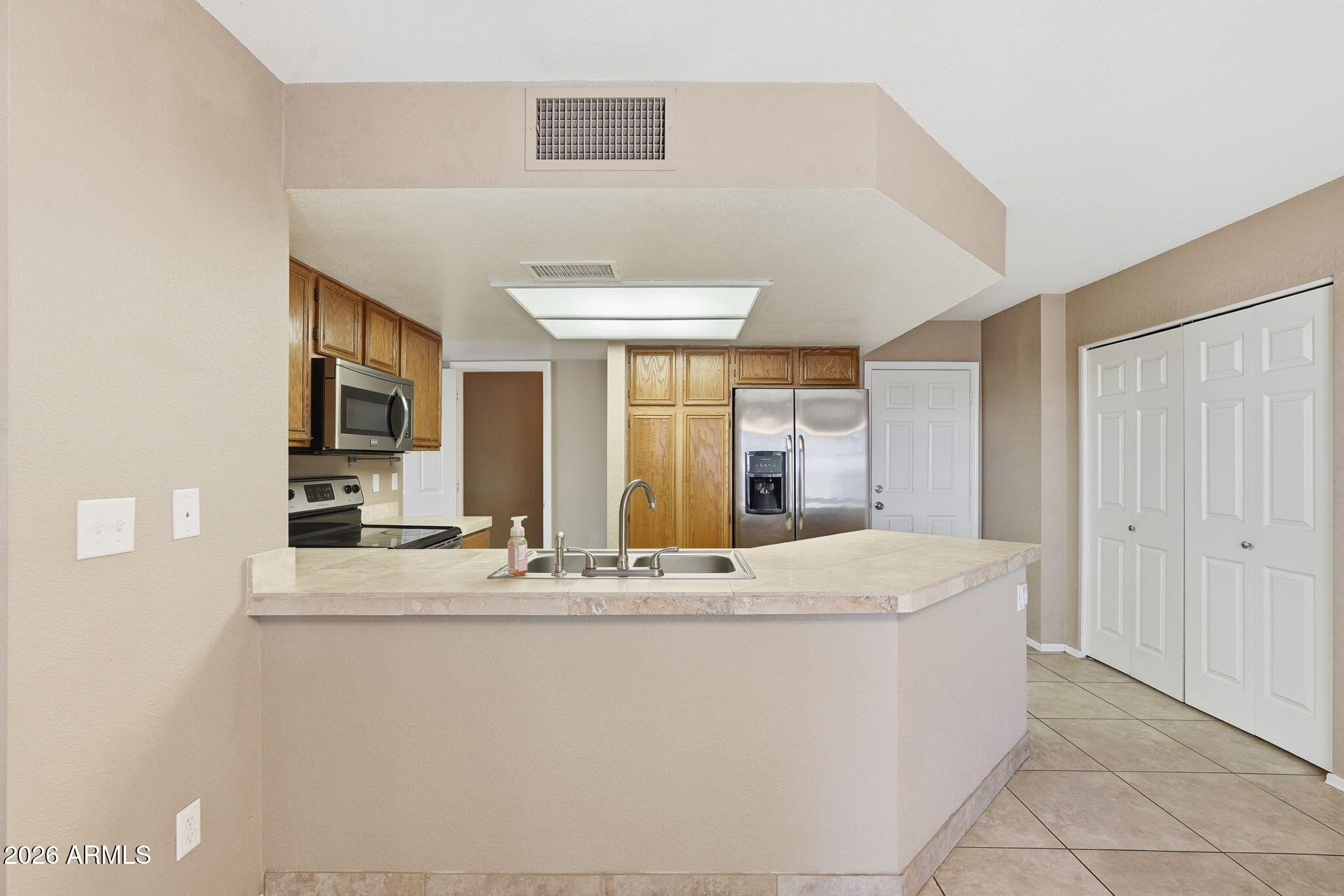 1229 N ALMA SCHOOL Road 1