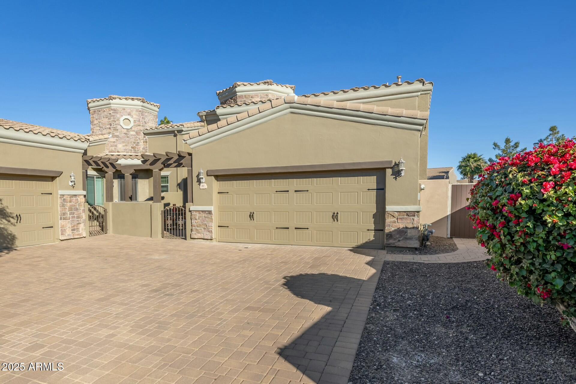 6202 E MCKELLIPS Road 91