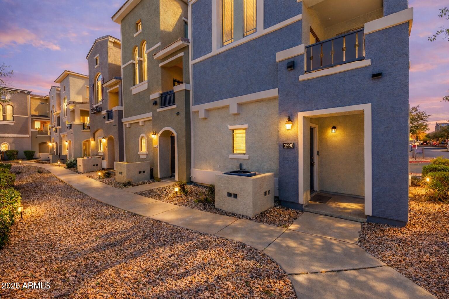 2402 E 5TH Street 1590