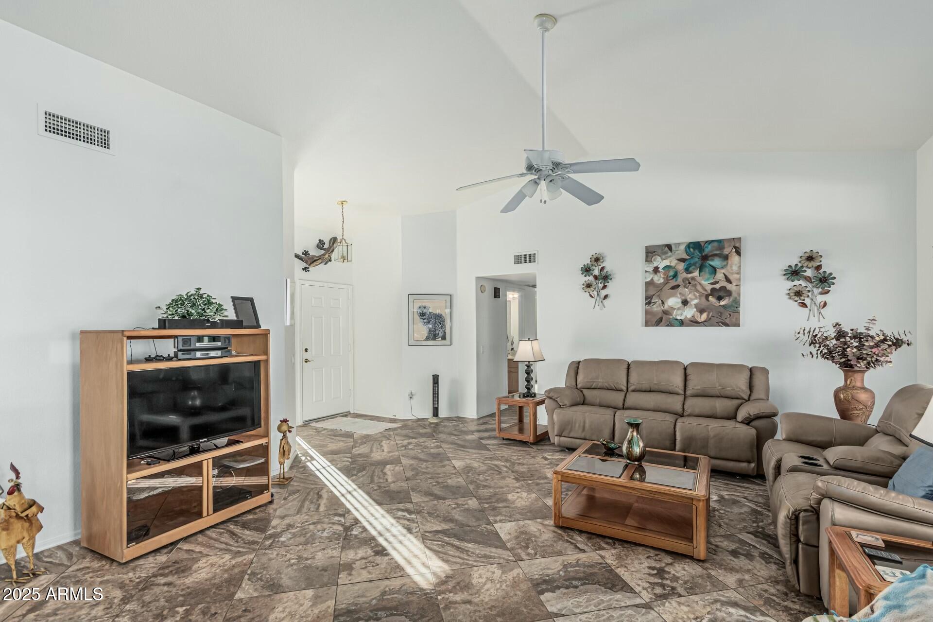 6331 S CYPRESS POINT Drive