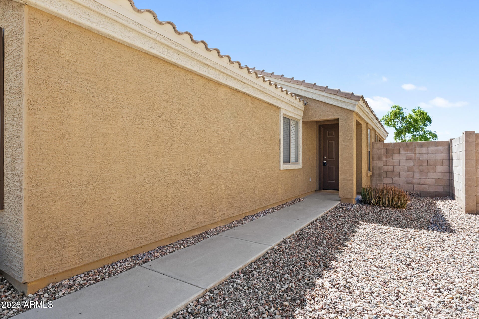 5288 S 240TH Drive