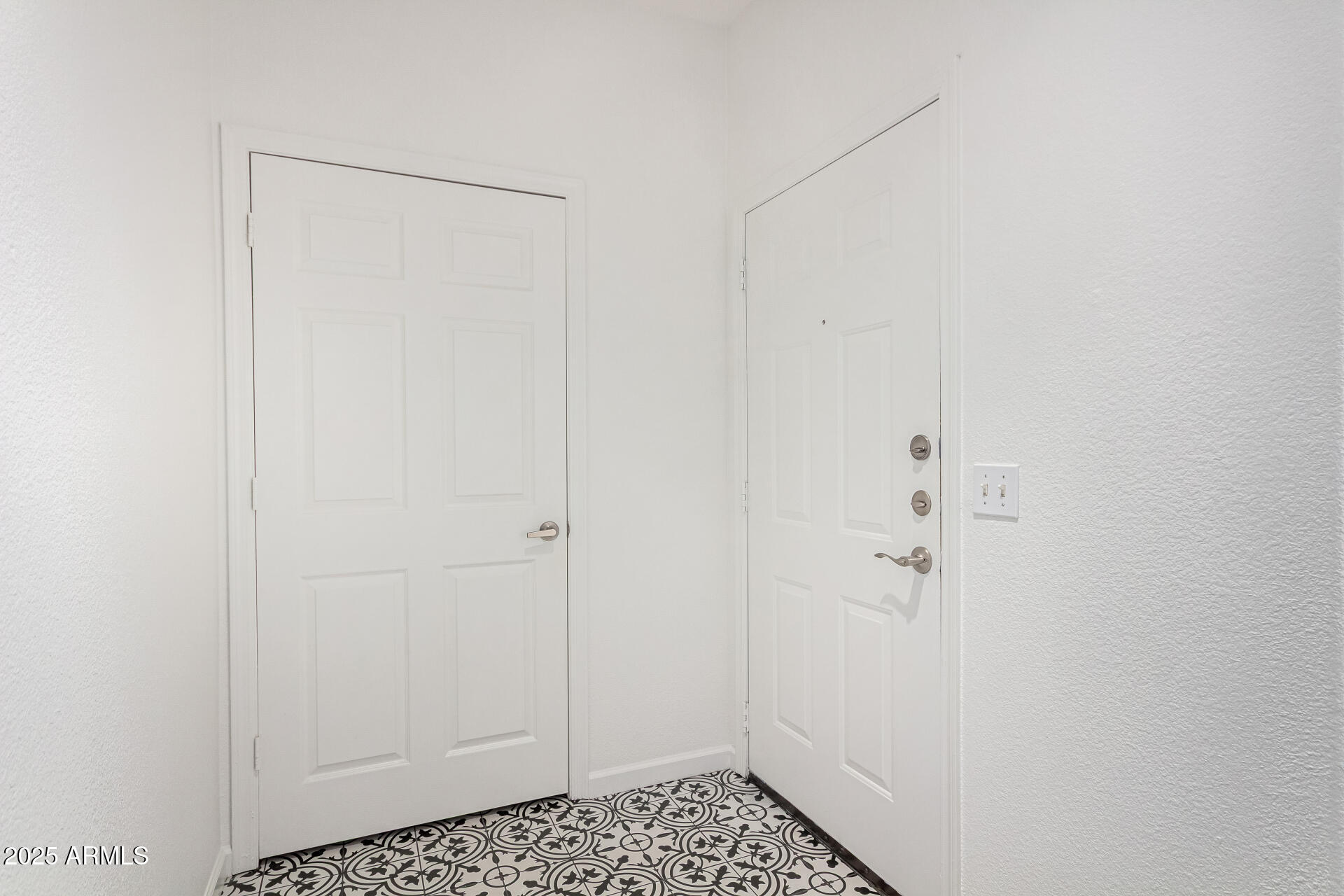 20801 N 90TH Place 272