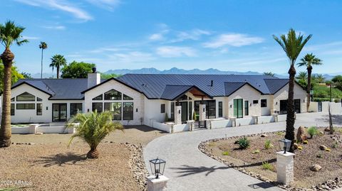 Photo of 6340 E Sage Drive, Paradise Valley, AZ 85253 (MLS # 6895895)