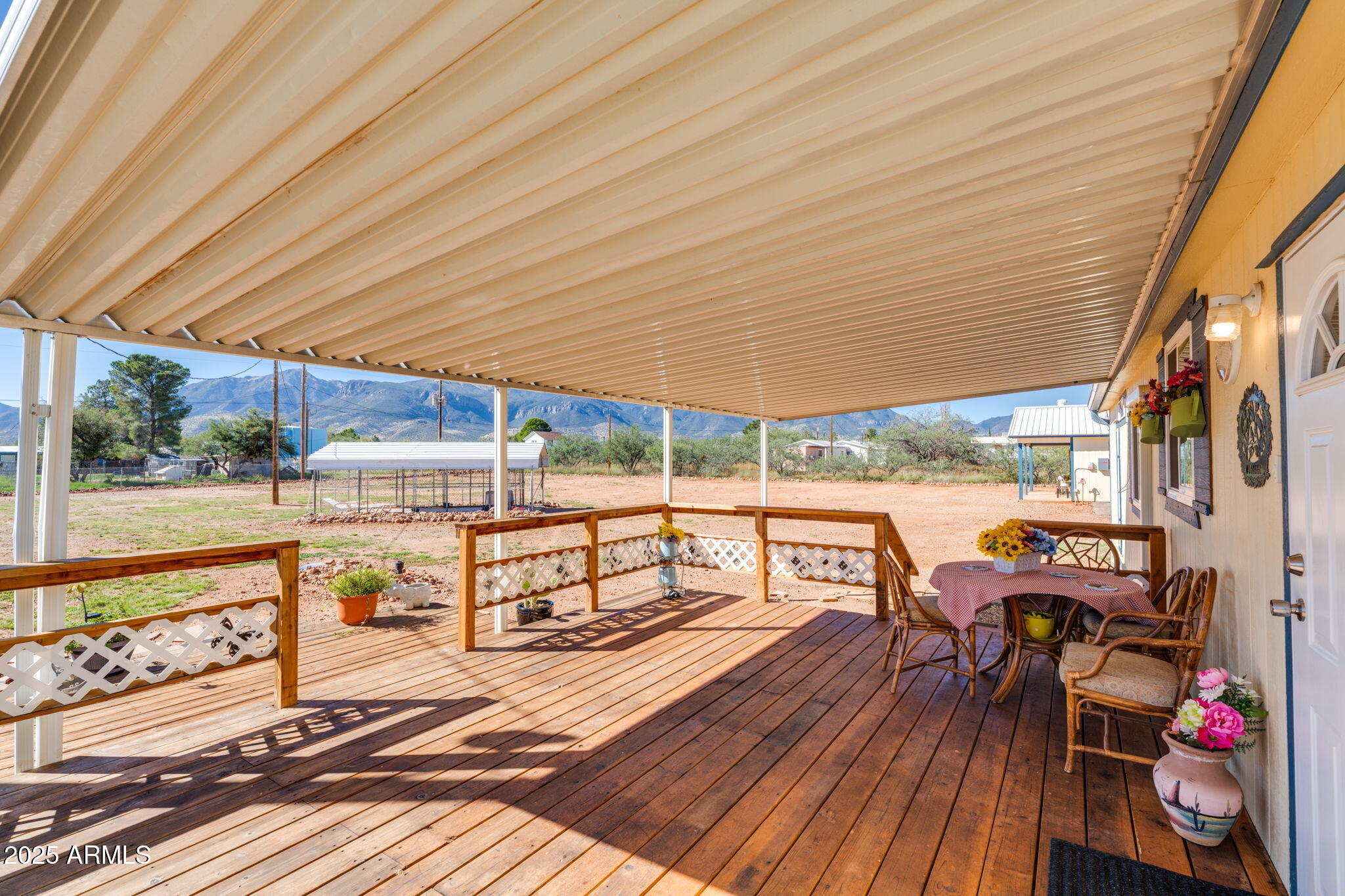 4940 E San Mateo Street