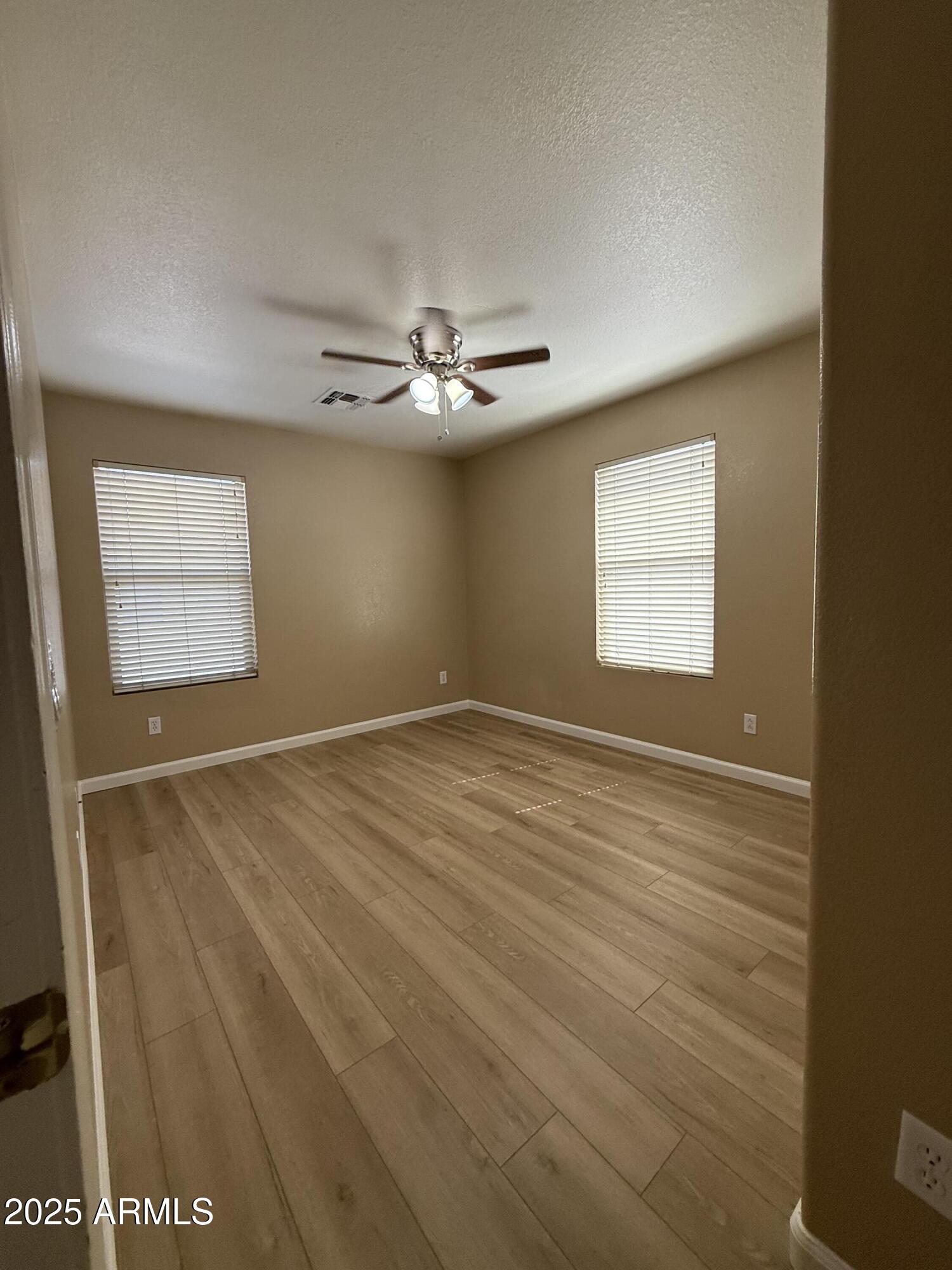 Peoria, Arizona 85345, United States, 3 Bedrooms Bedrooms, ,3 BathroomsBathrooms,Residential,Pending,119222