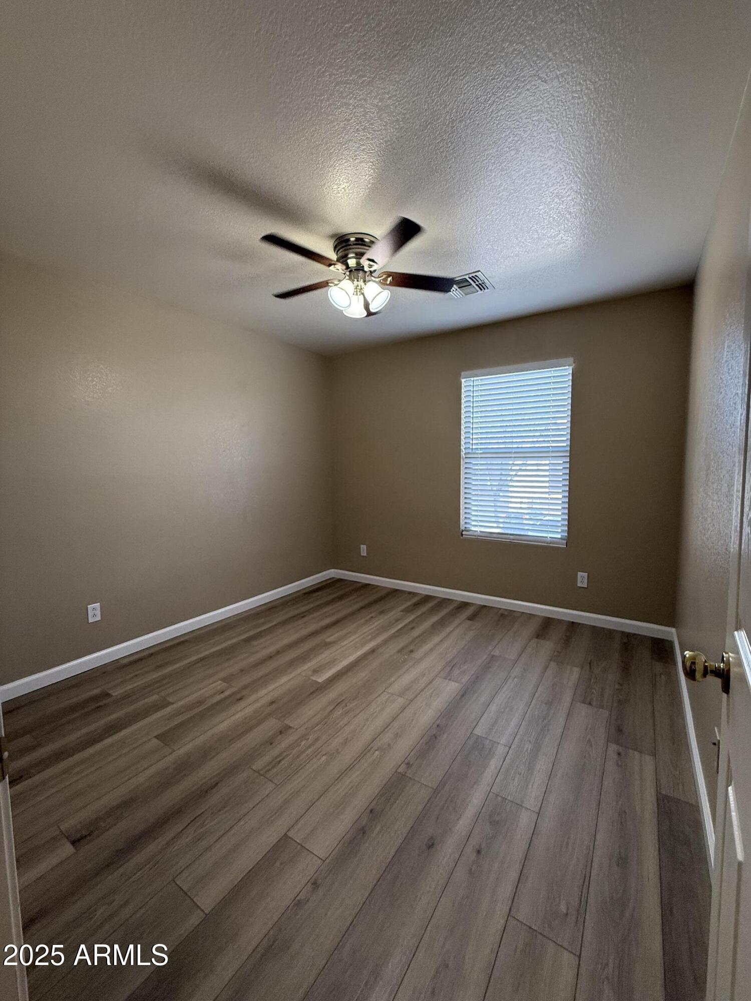 Peoria, Arizona 85345, United States, 3 Bedrooms Bedrooms, ,3 BathroomsBathrooms,Residential,Pending,119222