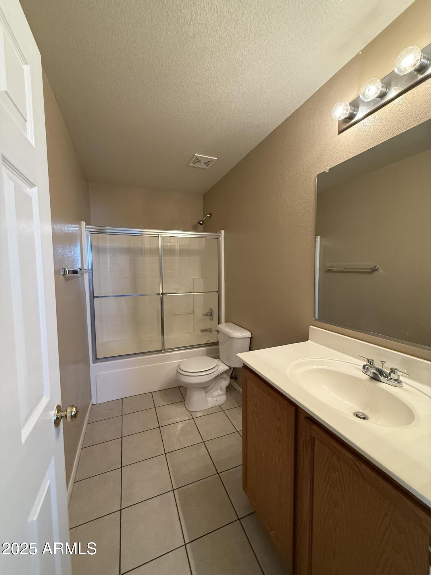 Peoria, Arizona 85345, United States, 3 Bedrooms Bedrooms, ,3 BathroomsBathrooms,Residential,Pending,119222