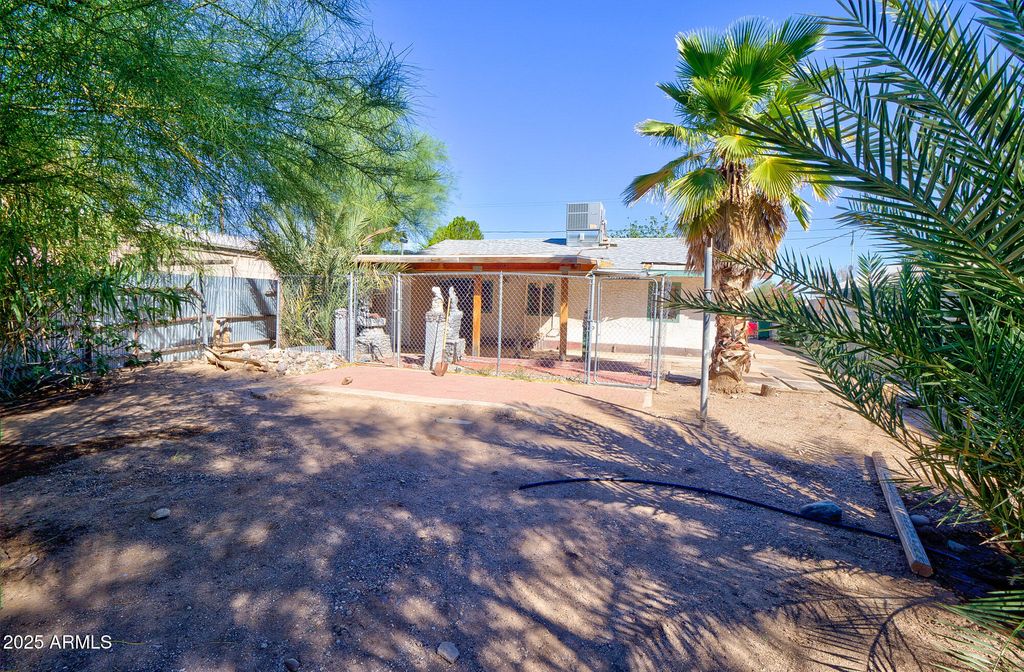 Photo of 107 W 1st Street, Eloy, AZ 85131 (MLS # 6929759)