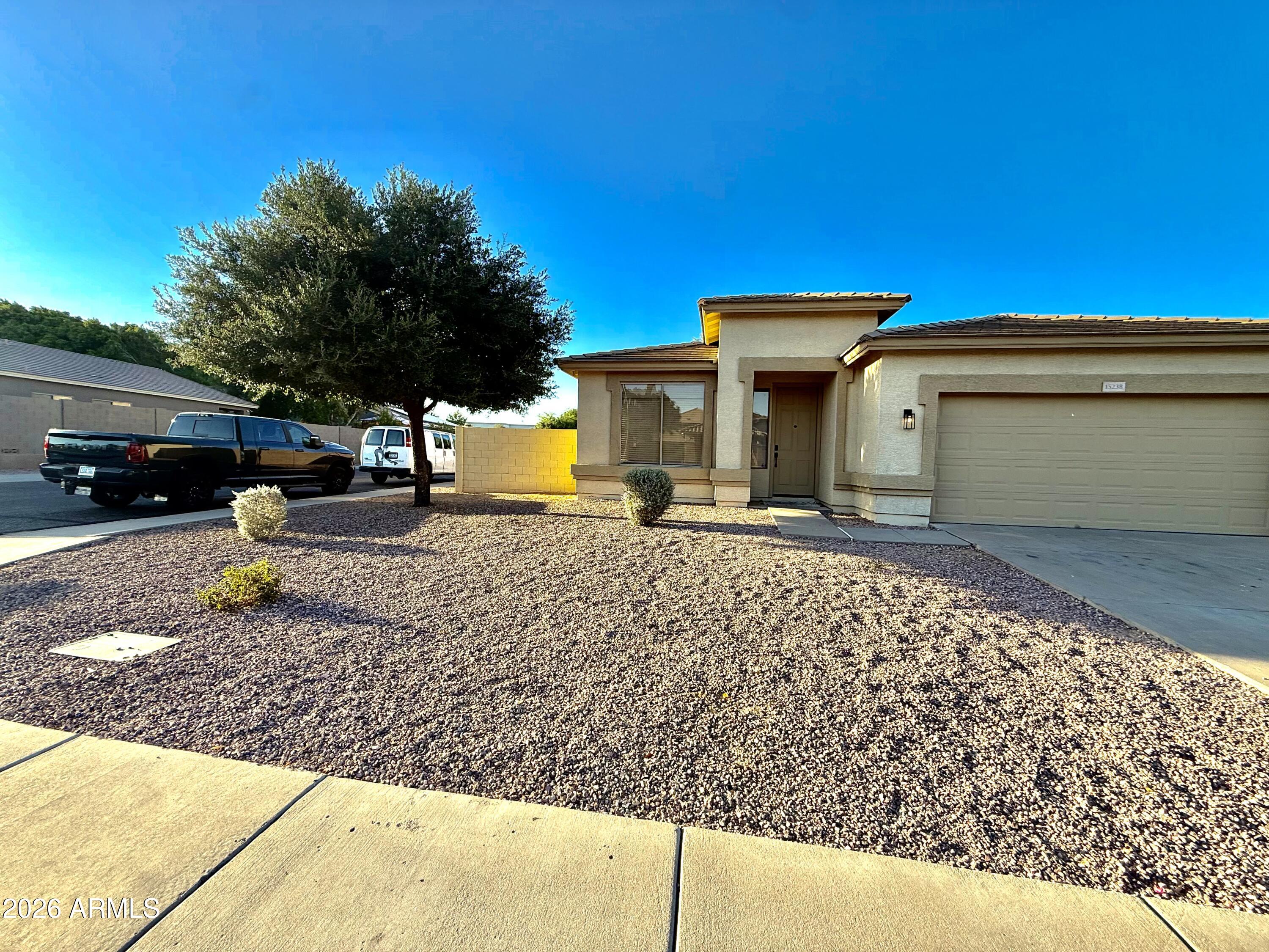 15238 W CUSTER Lane