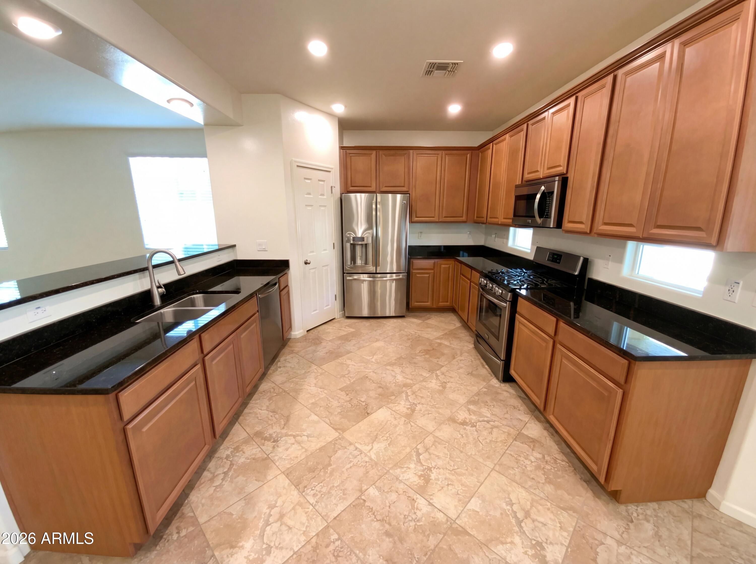 10786 W BRONCO Trail