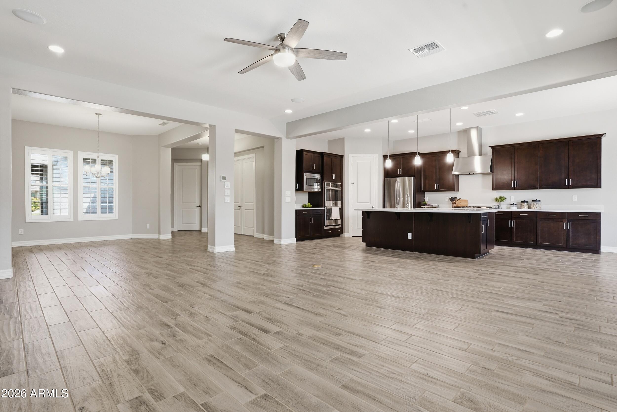 9235 W LOS GATOS Drive