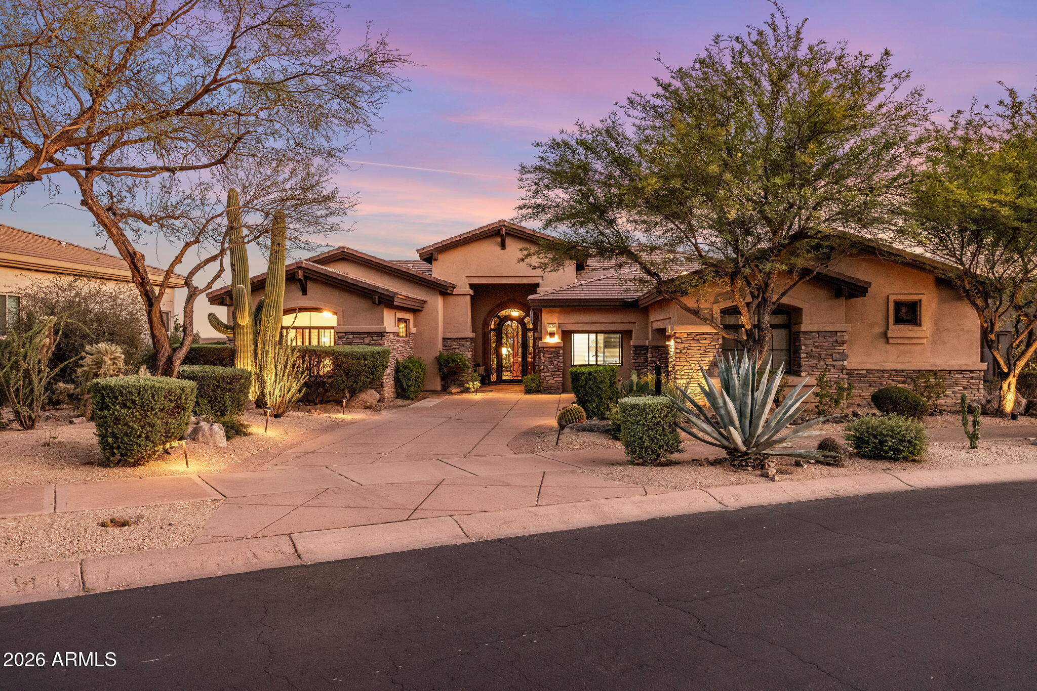 9290 E THOMPSON PEAK Parkway 247