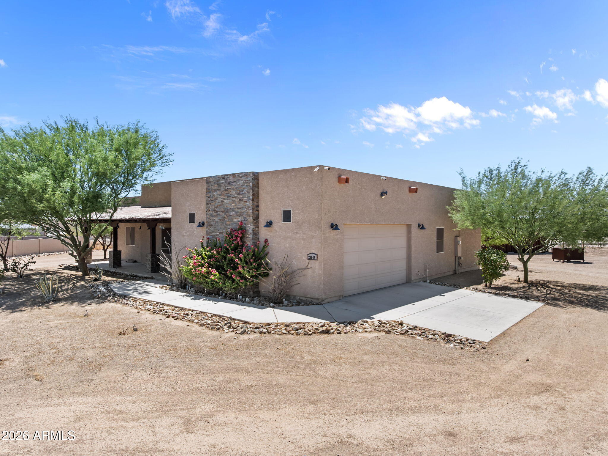 22544 W BARWICK Drive