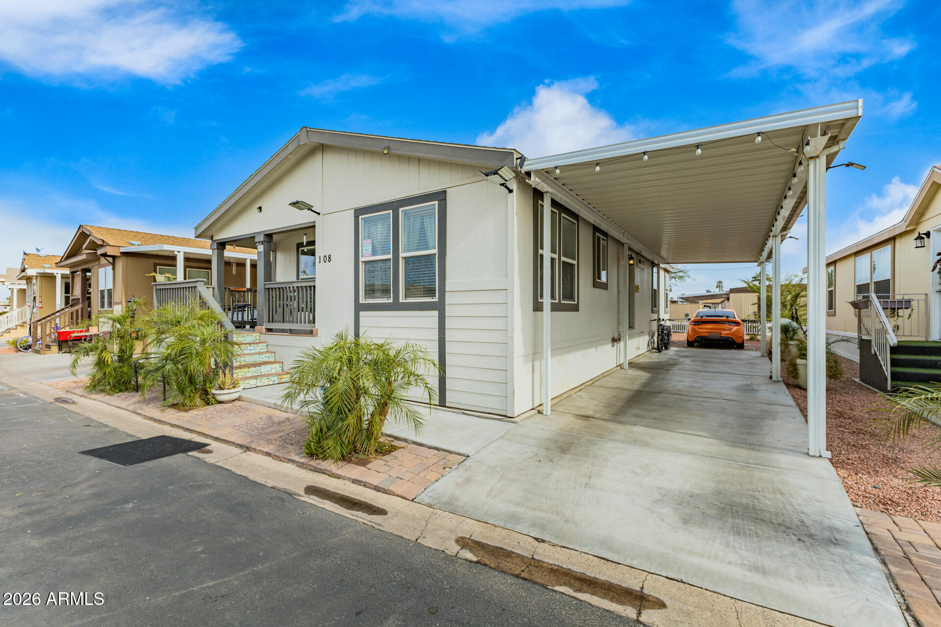 5747 W Missouri Avenue 108