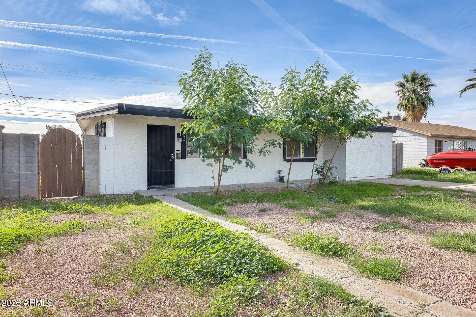 2739 W HAZELWOOD Street