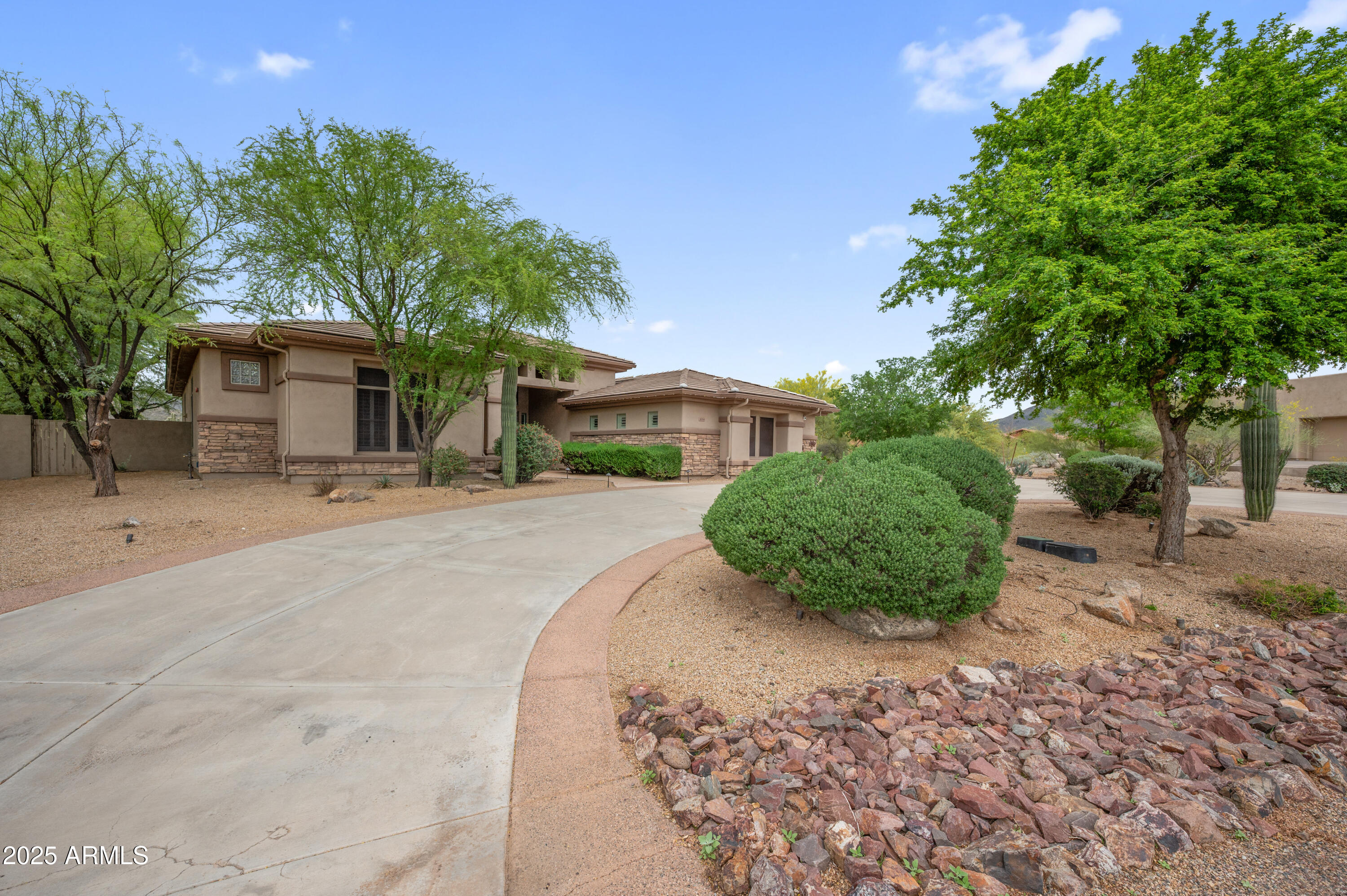 4684 E COACHWHIP Road