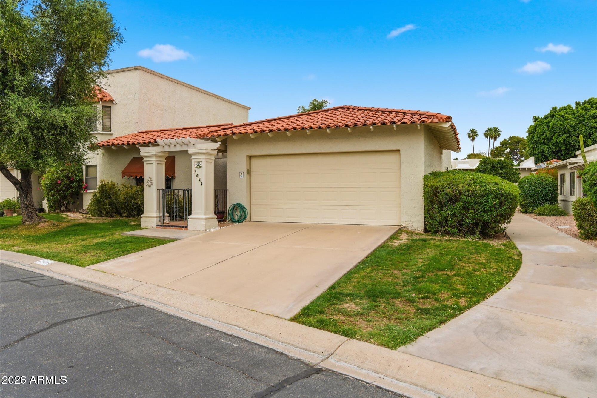 7644 E SANDALWOOD Drive