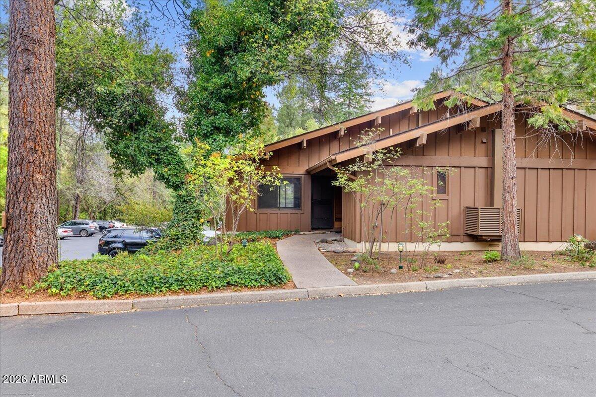 8331 N STATE ROUTE 89A -- 28