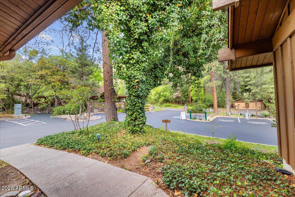 8331 N STATE ROUTE 89A -- 28