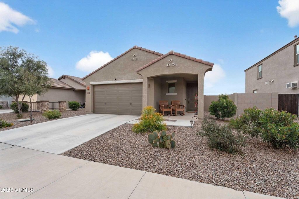 Photo of 40415 W Sunland Drive, Maricopa, AZ 85138 (MLS # 6991111)